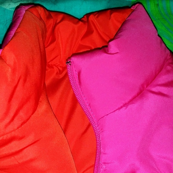 Reversible Vest - Picture 3 of 5